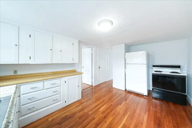 $525,000 | 33 Seagrave Street, Uxbridge, MA 01569