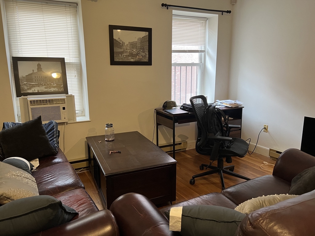 222 North Street, Unit 2 Boston, MA 02113 - Photo 2 of 15