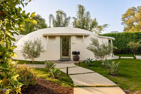 $1,950,000 | 1097 South Los Robles Avenue, Pasadena, CA 91106