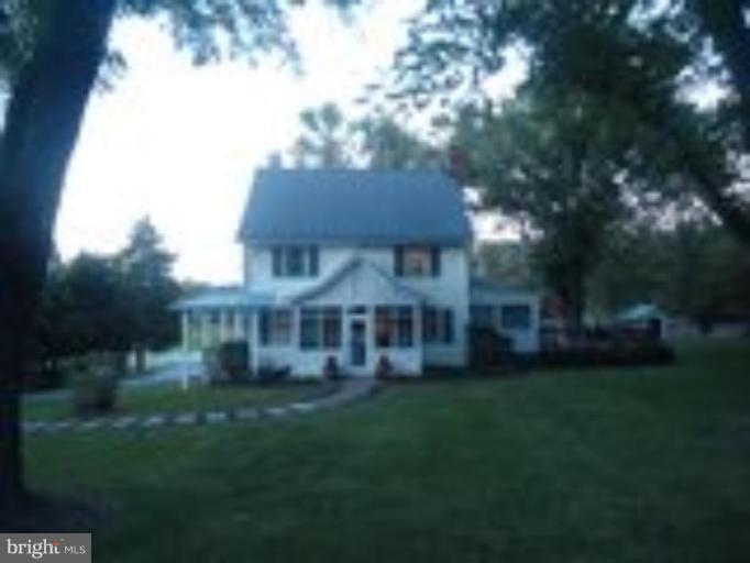 11621 Glen Road Potomac, MD 20854 - Photo 14 of 21 Exterior #2