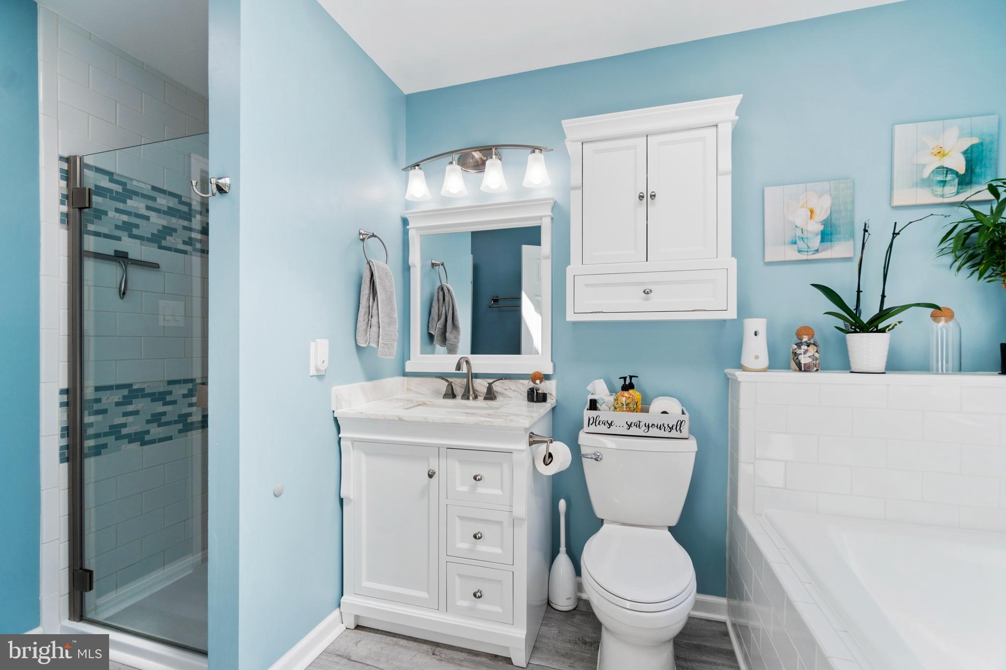 598 Cropp Road Fredericksburg, VA 22406 - Photo 19 of 56 upstairs bathroom
