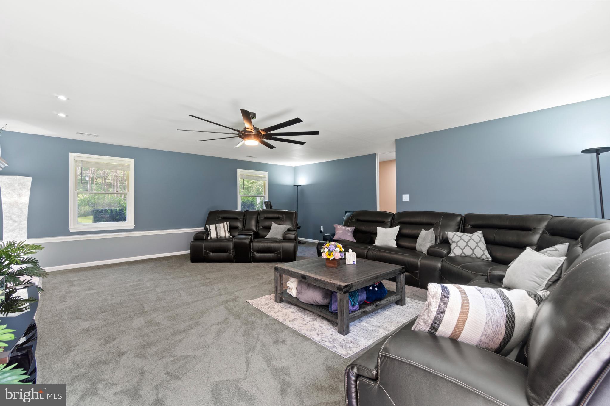 598 Cropp Road Fredericksburg, VA 22406 - Photo 29 of 56 family room