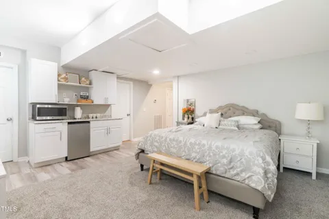 $949,000 | 3010 Blueberry Lane, Chapel Hill, NC 27516