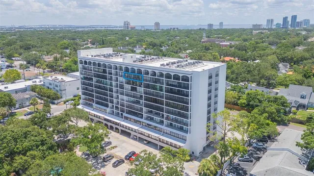 $369,000 | 3211 West Swann Avenue, Unit 1001, Tampa, FL 33609
