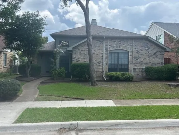 $2,295 | 4424 Junction Drive, Plano, TX 75093