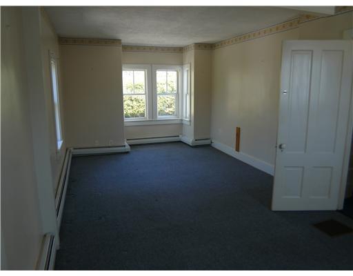 549 Ocean Point Road Boothbay, ME 04544 - Photo 9 of 14 Bedroom.