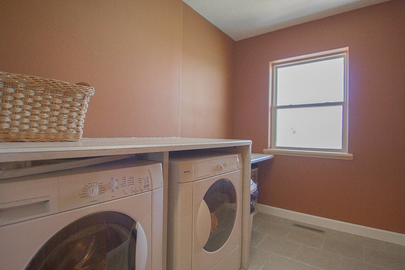 1441 Champion Lane Riverside, IA 52327 - Photo 10 of 25 Gallery Image 10