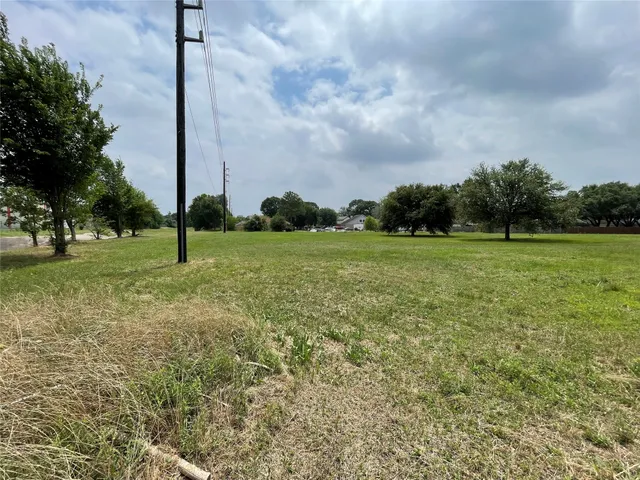 $320,000 | 6222 Downwood Forest Drive, Houston, TX 77088