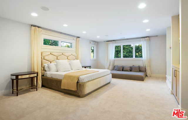 2547 Hutton Drive Beverly Hills, CA 90210 - Photo 18 of 28