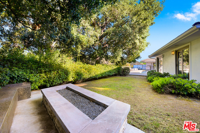 2547 Hutton Drive Beverly Hills, CA 90210 - Photo 28 of 28