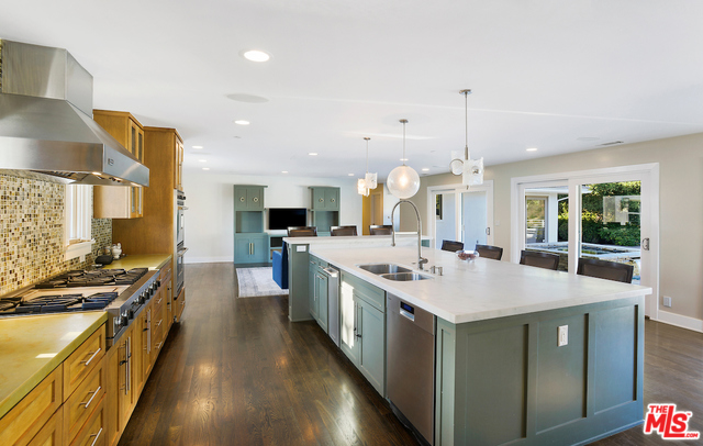 2547 Hutton Drive Beverly Hills, CA 90210 - Photo 8 of 28