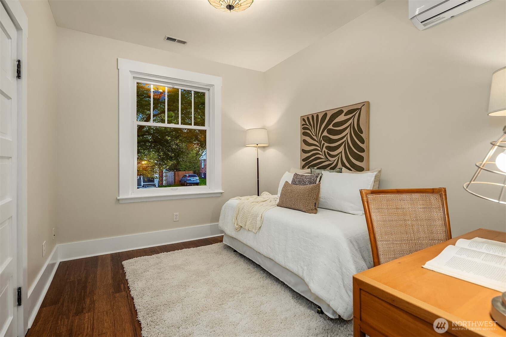 808 Northwest 64th Street Seattle, WA 98107 - Photo 14 of 37