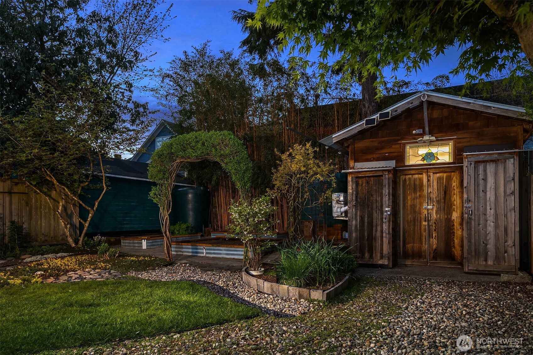 808 Northwest 64th Street Seattle, WA 98107 - Photo 26 of 37