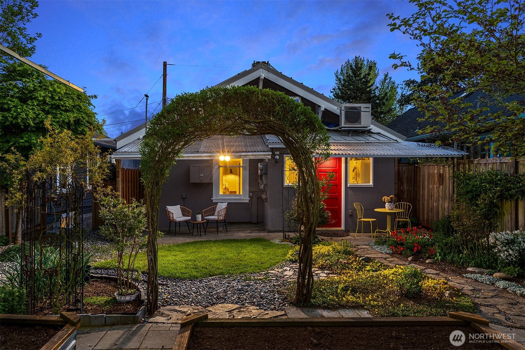 808 Northwest 64th Street Seattle, WA 98107 - Photo 27 of 37