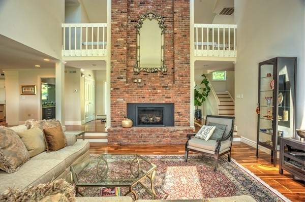 64 Blue Ridge Road North Andover, MA 01845 - Photo 8 of 30 Gallery Image 8
