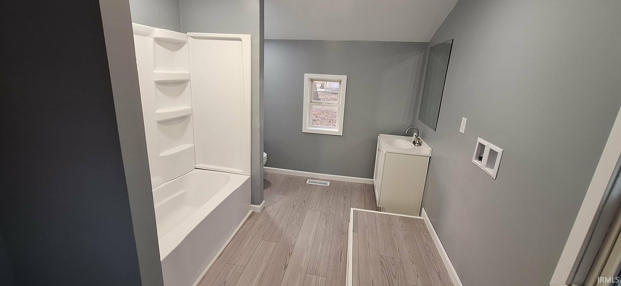 954 Jackson Street Huntington, IN 46750 - Photo 12 of 19