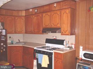150 Golf Road Darby, PA 19023 - Photo 3 of 6