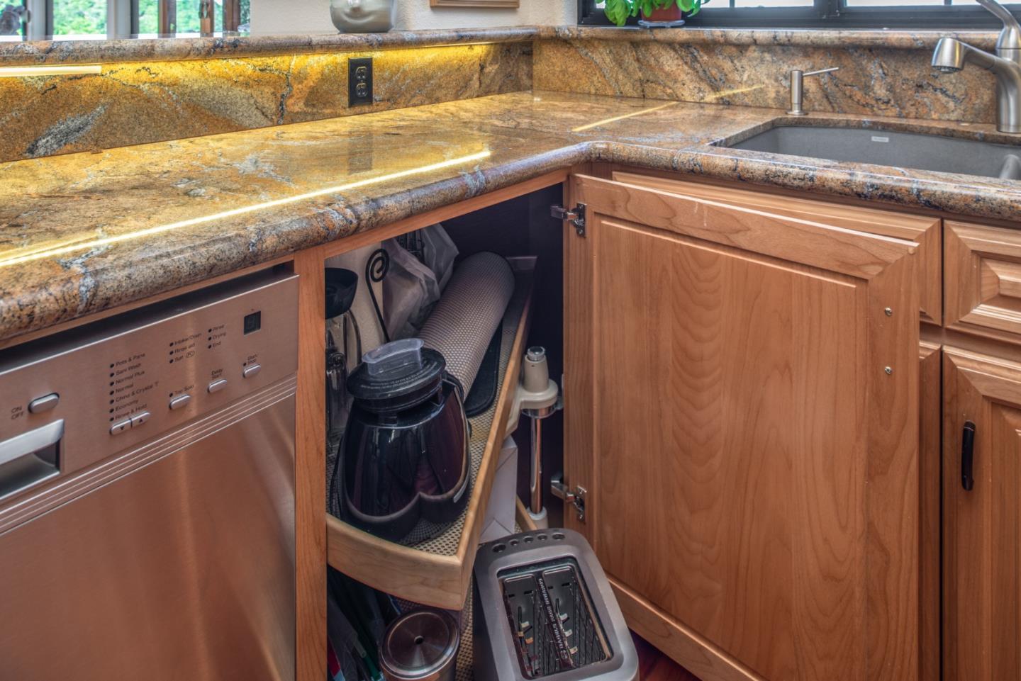 25420 Boots Road Monterey, CA 93940 - Photo 12 of 50 Gallery Image 12