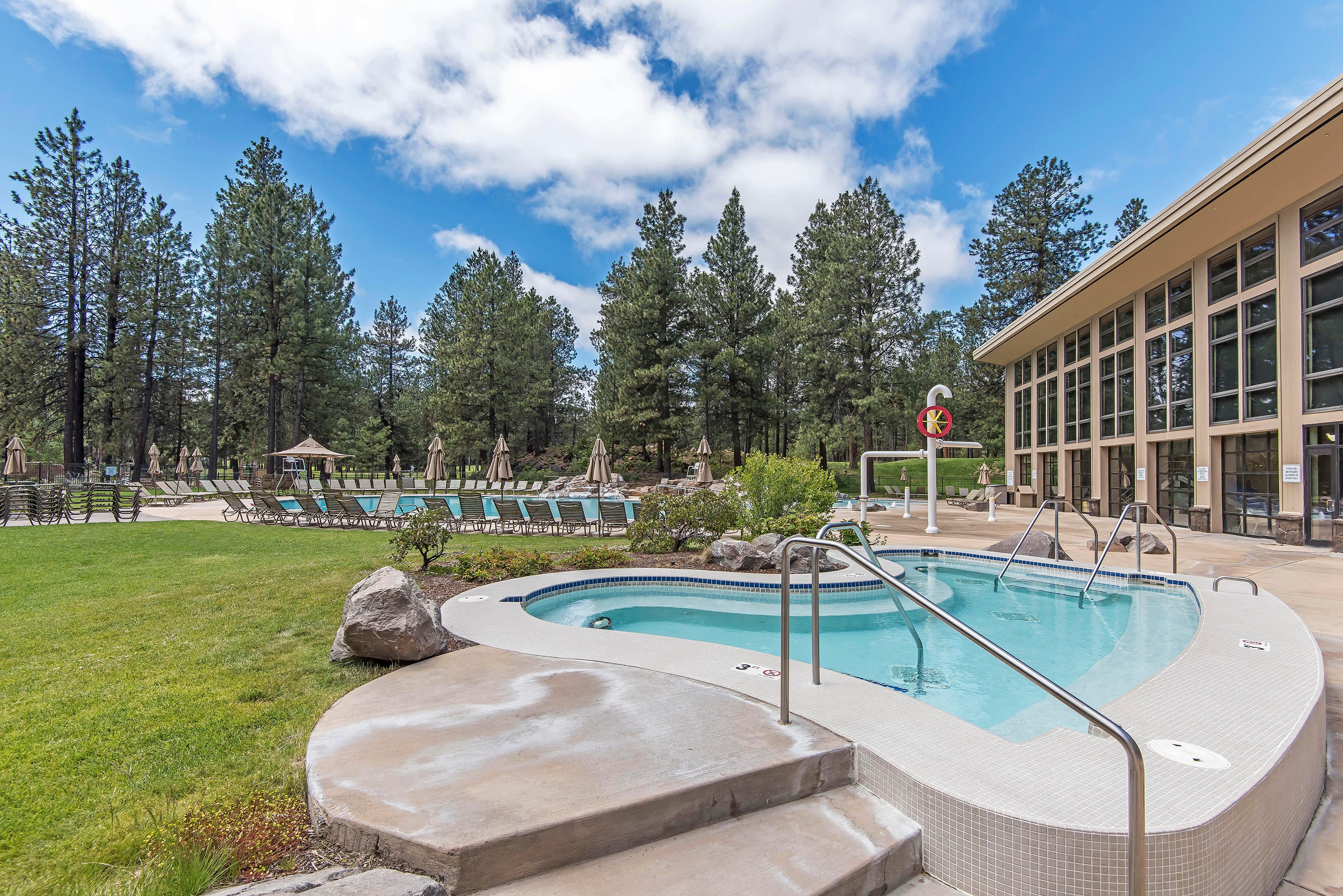 13759 Partridge Foot, Unit RR76 Black Butte Ranch, OR 97759 - Photo 28 of 31 Glaze Meadow Pool - 0.8 miles or 3 minutes from homesite