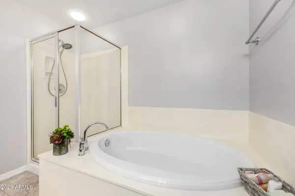 $395,000 | 29120 North 22nd Avenue, Unit 104, Phoenix, AZ 85085