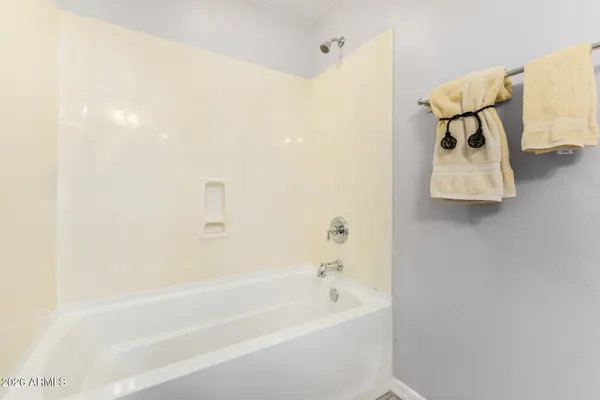 $395,000 | 29120 North 22nd Avenue, Unit 104, Phoenix, AZ 85085