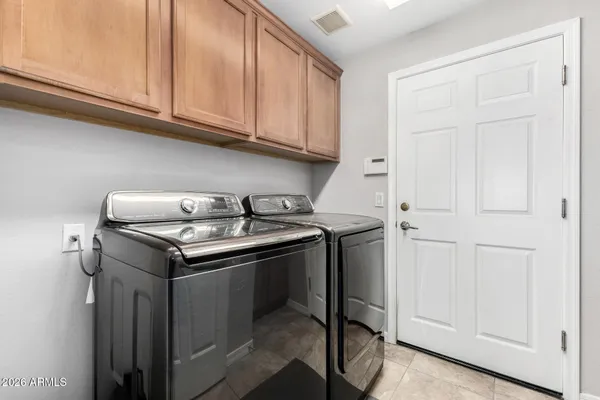 $395,000 | 29120 North 22nd Avenue, Unit 104, Phoenix, AZ 85085
