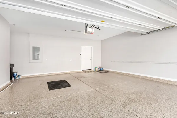 $395,000 | 29120 North 22nd Avenue, Unit 104, Phoenix, AZ 85085