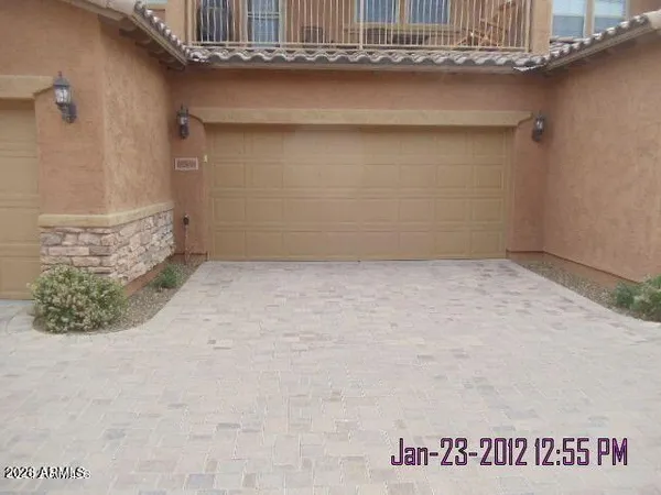 $395,000 | 29120 North 22nd Avenue, Unit 104, Phoenix, AZ 85085