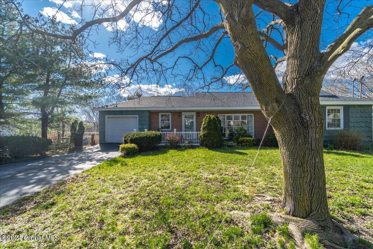 4 Weed Road Colonie, NY 12110 - Photo 1 of 12 06-4 Weed Rd-6