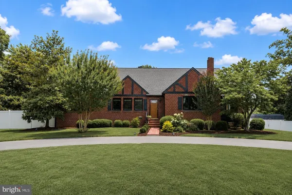 $585,000 | 500 Washington Avenue, La Plata, MD 20646