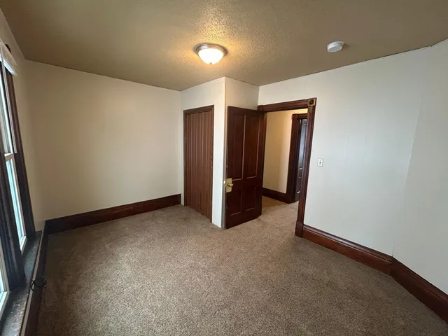 $139,900 | 231 South Prairie Avenue, Fairmont, MN 56031