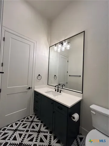 $2,195 | 1269 North Academy Avenue, New Braunfels, TX 78130