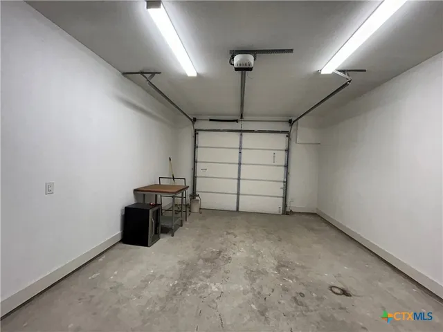 $2,200 | 1269 North Academy Avenue, New Braunfels, TX 78130