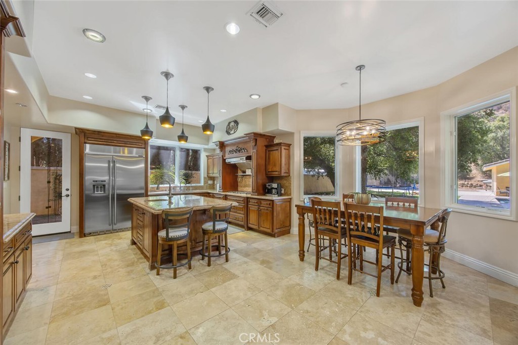 21120 Placerita Canyon Road Newhall, CA 91321 - Photo 11 of 53