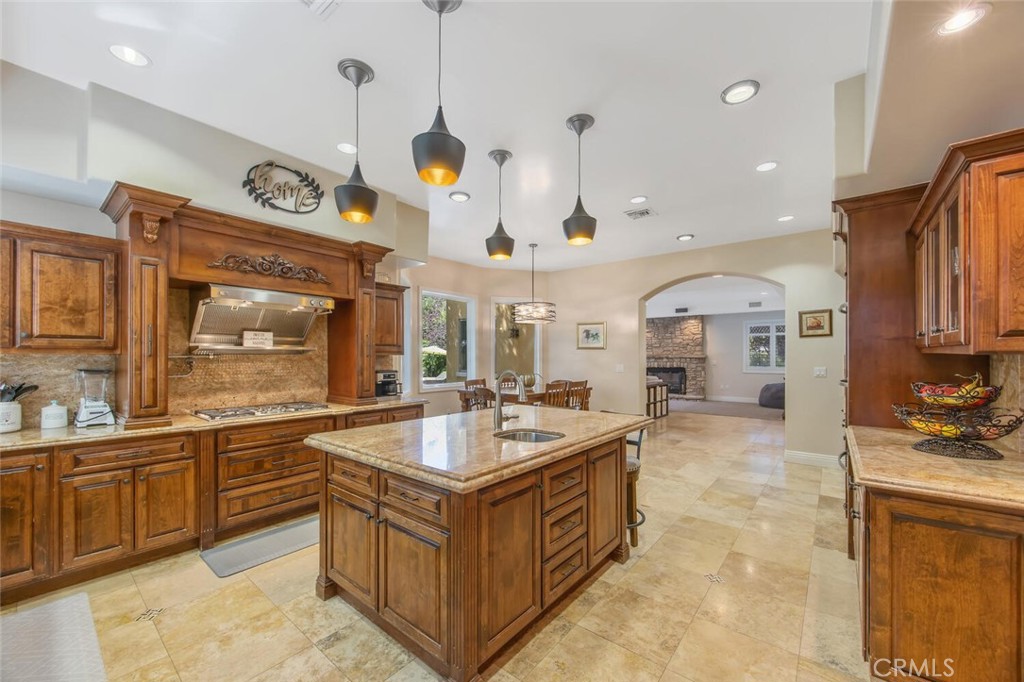 21120 Placerita Canyon Road Newhall, CA 91321 - Photo 12 of 53