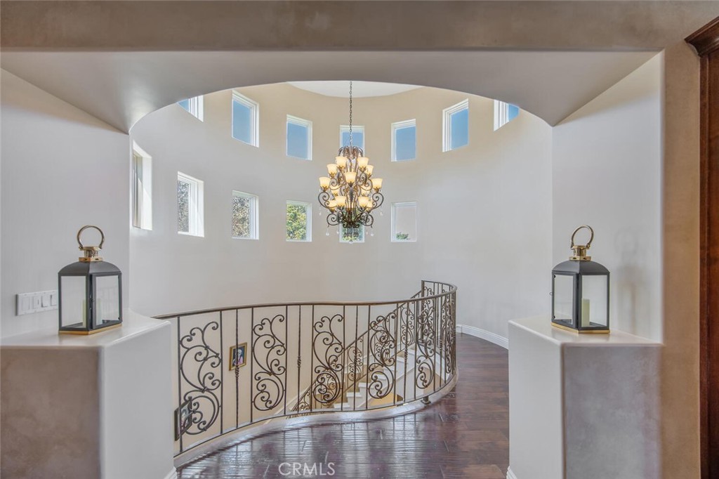 21120 Placerita Canyon Road Newhall, CA 91321 - Photo 25 of 53 Loft View