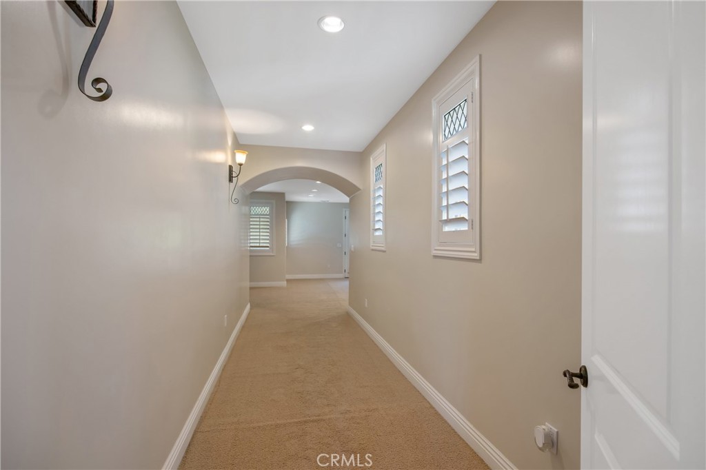 21120 Placerita Canyon Road Newhall, CA 91321 - Photo 32 of 53 Primary Suite Hall
