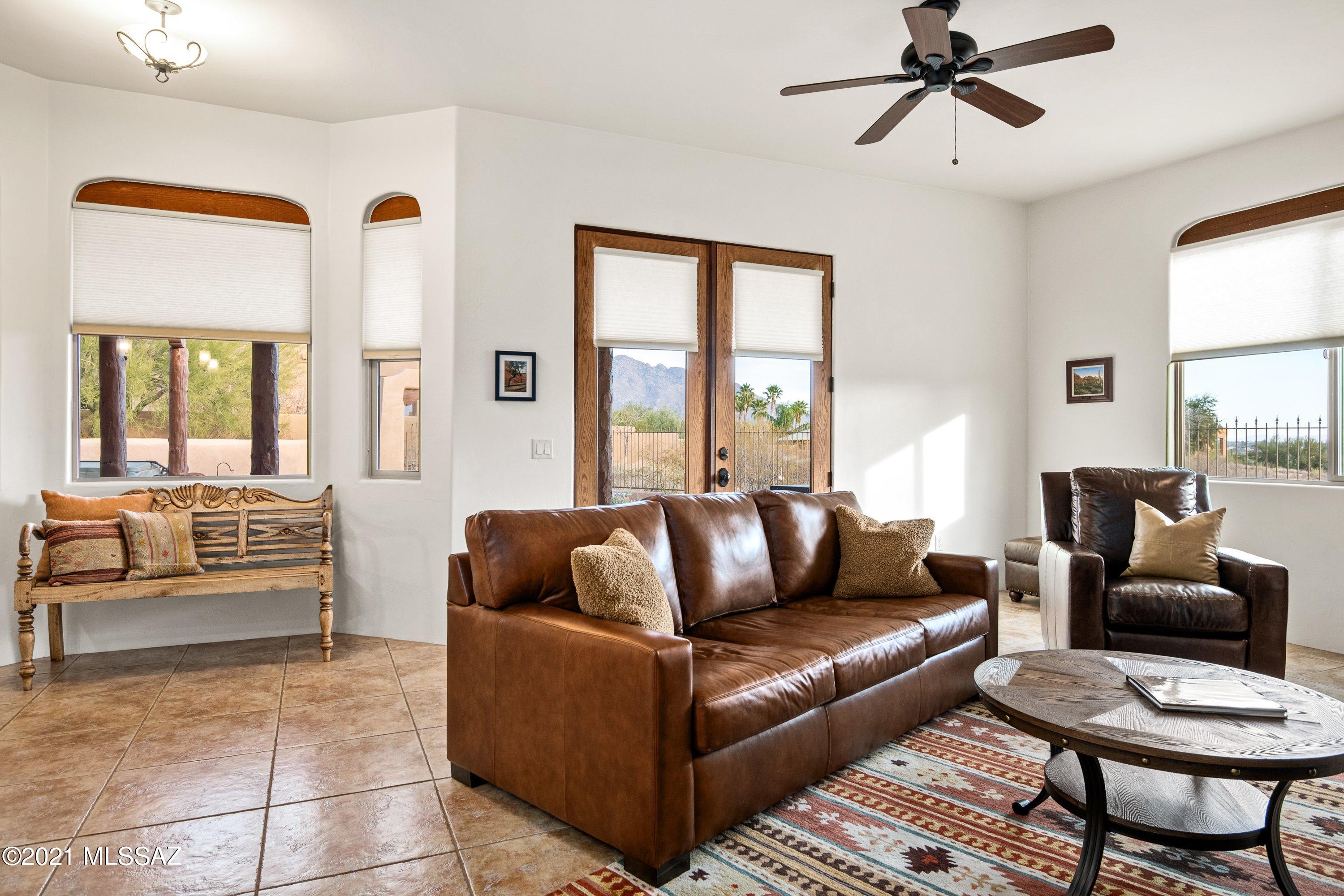 2425 West Oasis Road Oro Valley, AZ 85742 - Photo 16 of 36
