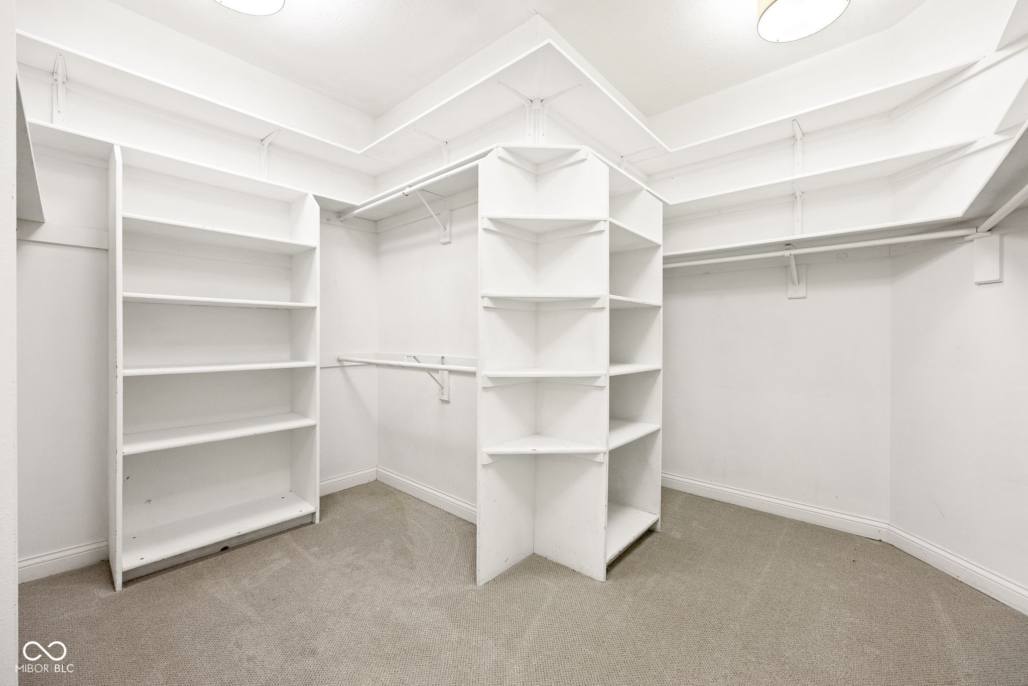 13727 Smokey Ridge Overlook Carmel, IN 46033 - Photo 42 of 94