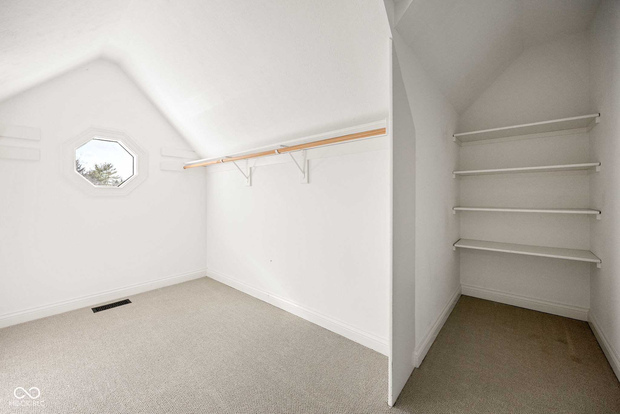 13727 Smokey Ridge Overlook Carmel, IN 46033 - Photo 51 of 94