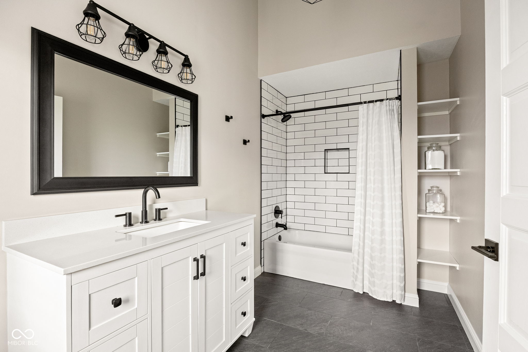 13727 Smokey Ridge Overlook Carmel, IN 46033 - Photo 56 of 94