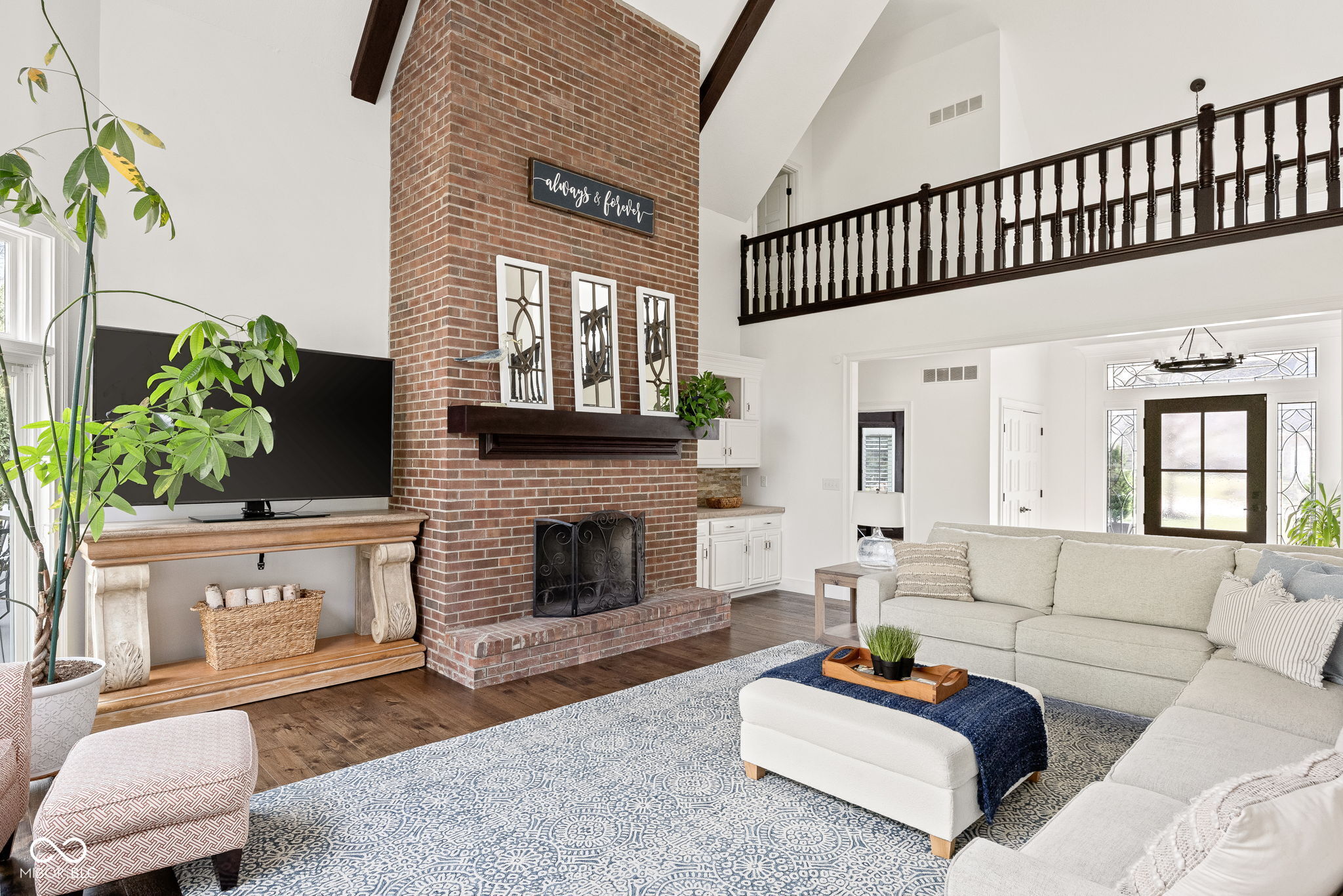 13727 Smokey Ridge Overlook Carmel, IN 46033 - Photo 6 of 94