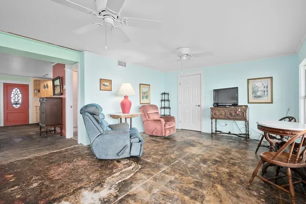 $575,000 | 3657 Copano Drive, Rockport, TX 78382