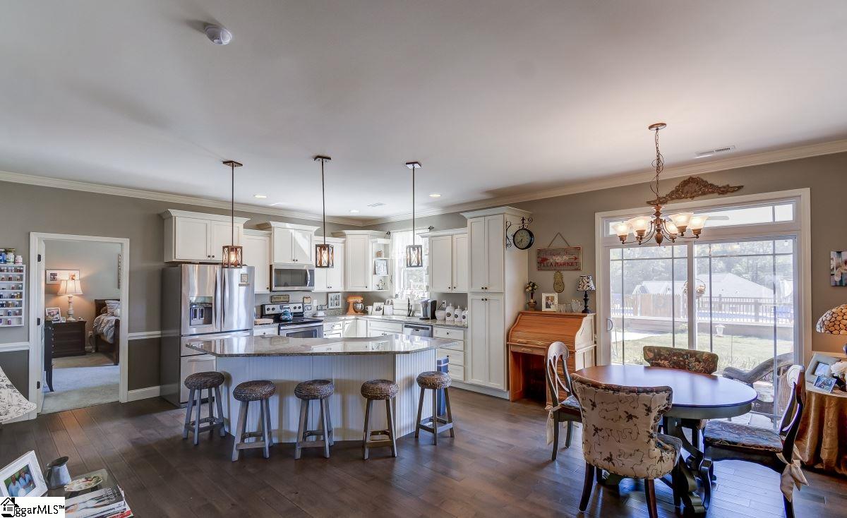 163 State Rd S-42-9756 Lyman, SC 29365 - Photo 5 of 24
