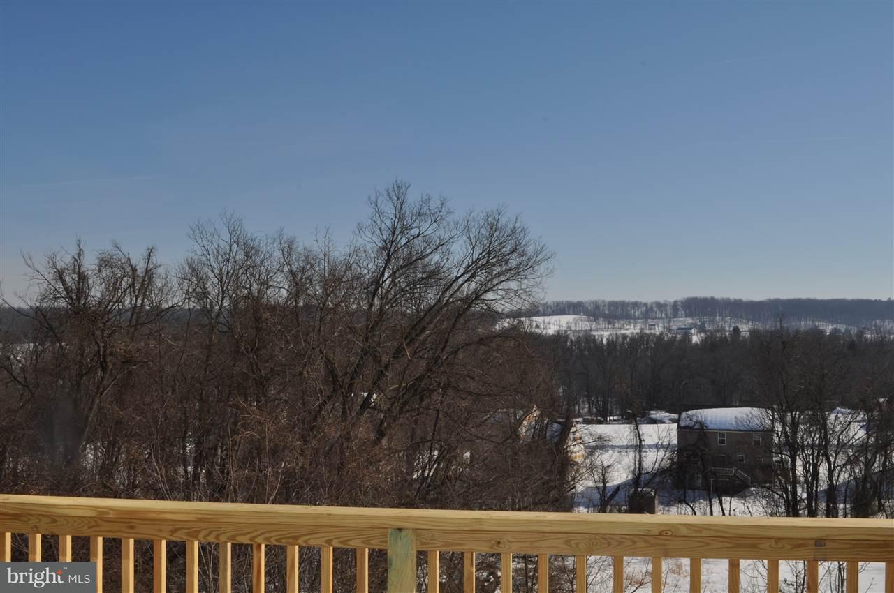 355 Riviera Street, Unit 59 Mount Wolf, PA 17347 - Photo 2 of 31 Gallery Image 2