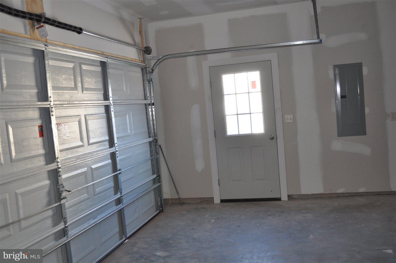 355 Riviera Street, Unit 59 Mount Wolf, PA 17347 - Photo 11 of 31 Gallery Image 11