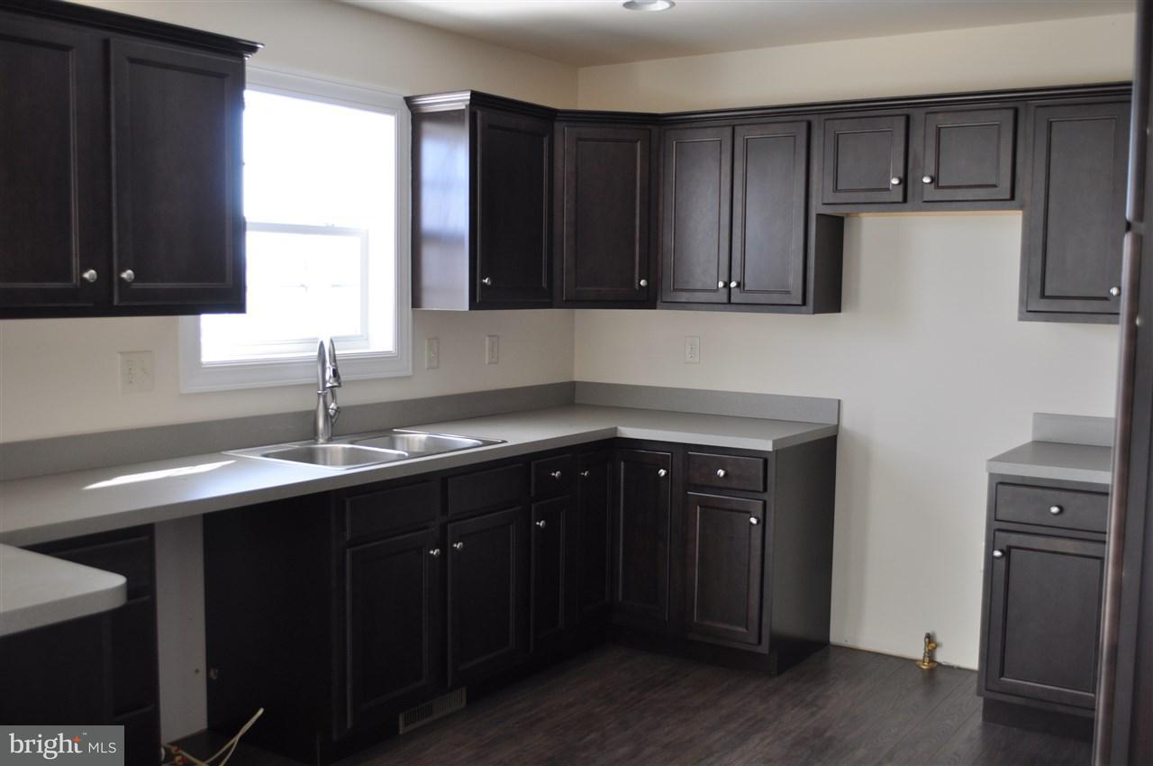 355 Riviera Street, Unit 59 Mount Wolf, PA 17347 - Photo 13 of 31 Gallery Image 13