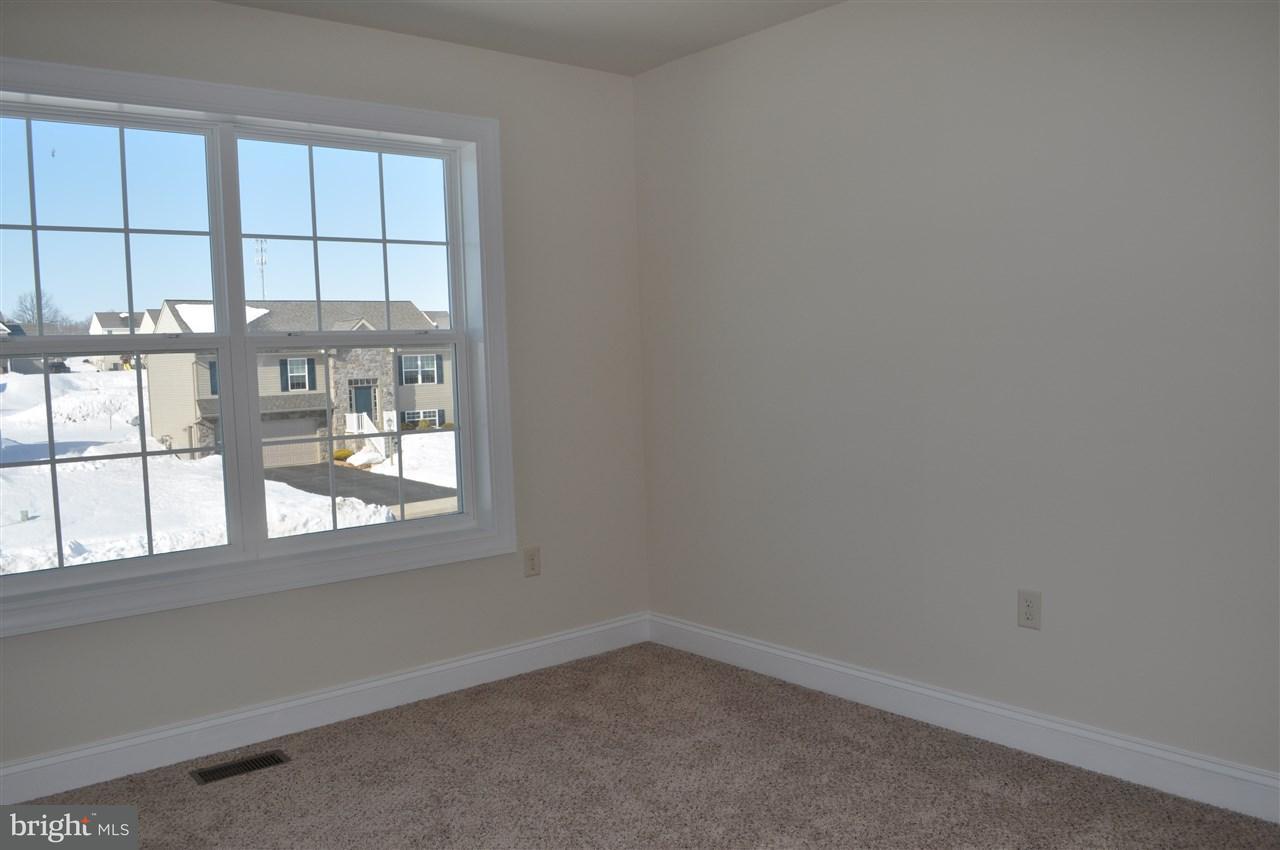 355 Riviera Street, Unit 59 Mount Wolf, PA 17347 - Photo 21 of 31 Gallery Image 21