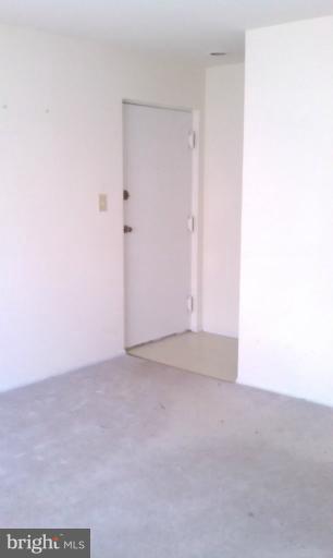 11909 Tarragon Road, Unit 11909 Reisterstown, MD 21136 - Photo 5 of 9 Interior (General)