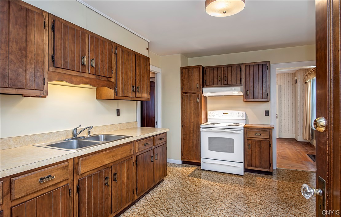 2811 Ogden Place Utica, NY 13501 - Photo 30 of 50